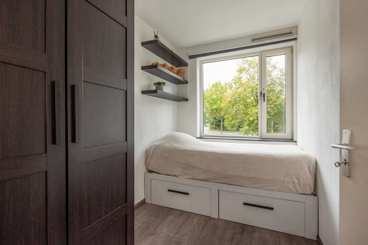 Photo 10 of Glenn Millerstraat 84