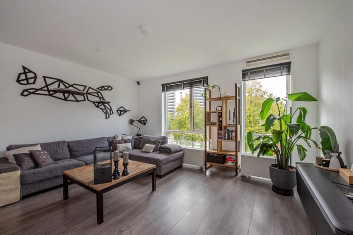 Photo 12 of Glenn Millerstraat 84