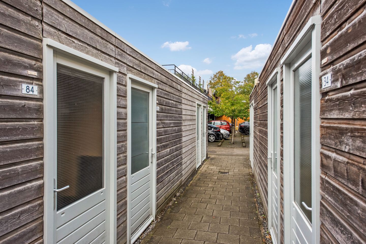 Foto 25 van Glenn Millerstraat 84