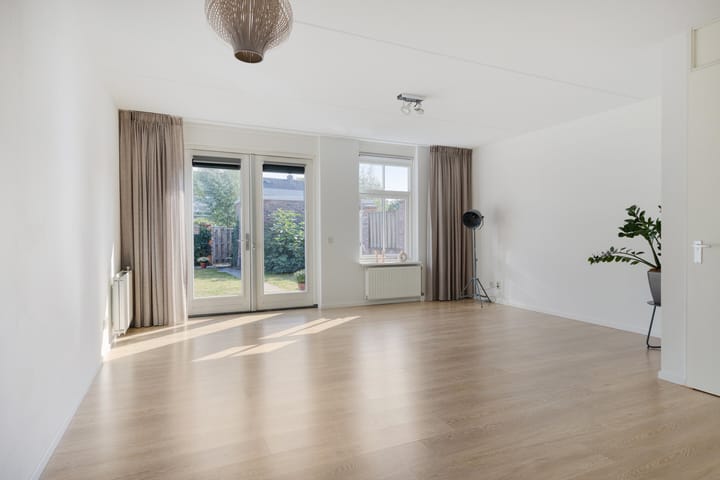 Foto 8 van Rollandthof 20