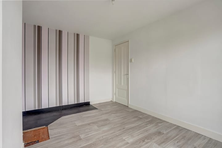 Photo 19 of Pieter de Hooghstraat 14-B
