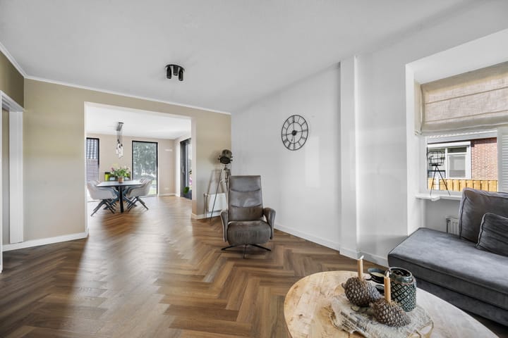 Foto 21 van Langestraat 215