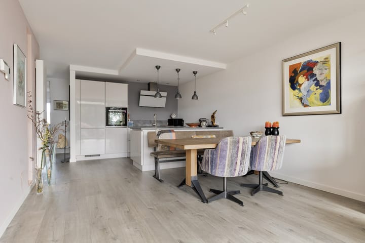 Foto 7 van Hogeweg 76-F6