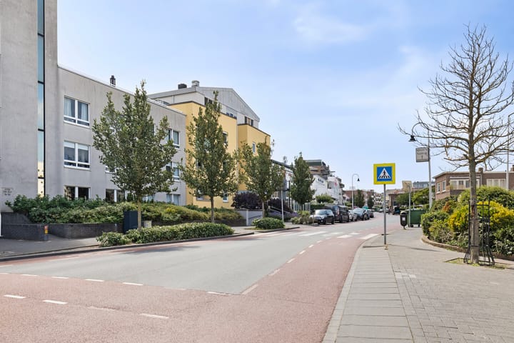 Foto 30 van Hogeweg 76-F6