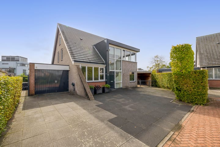 Photo 3 of Buitenbaardt 5