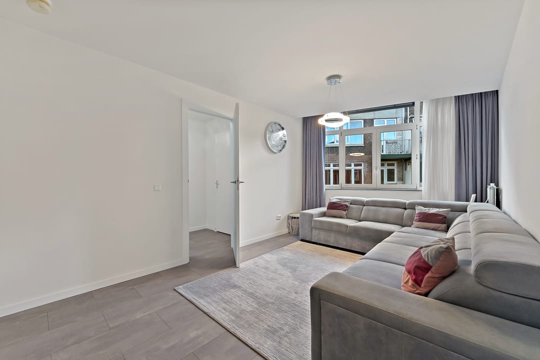 Foto 7 van Moerkerkestraat 4-D