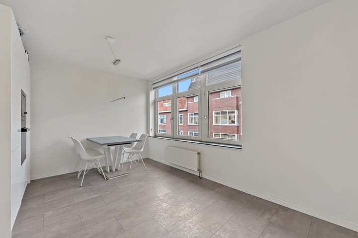 Foto 10 van Moerkerkestraat 4-D