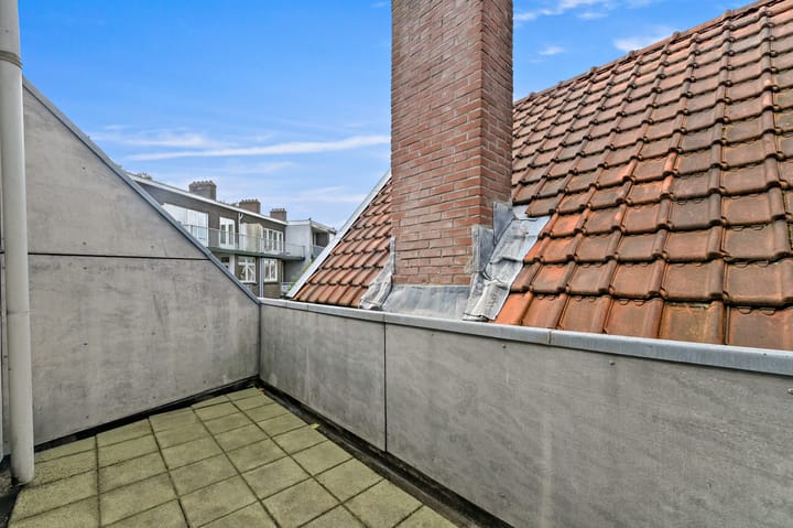 Foto 17 van Moerkerkestraat 4-D