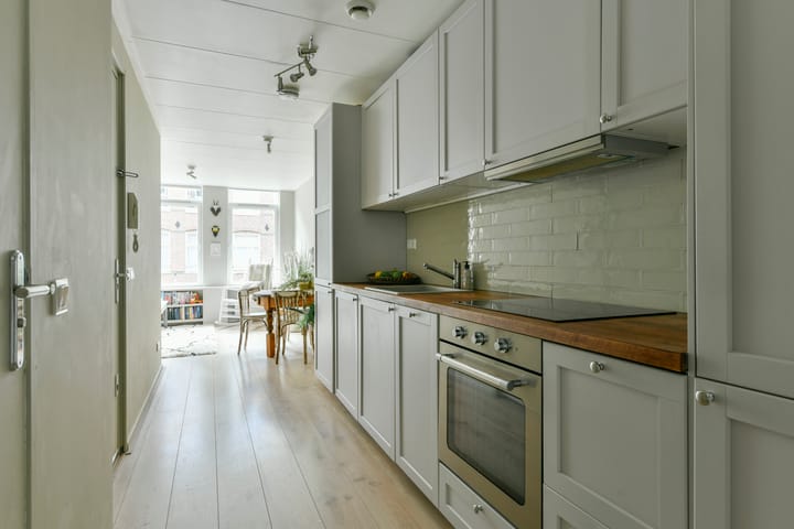 Foto 6 van Van Hogendorpstraat 98-1