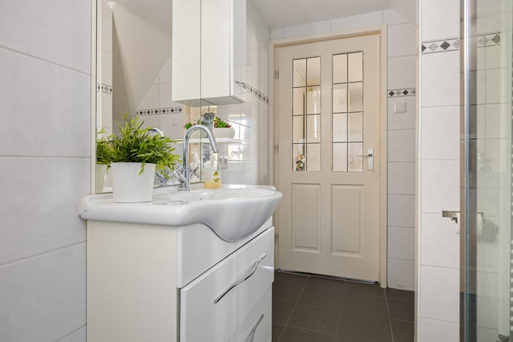 Foto 39 van Klapsterweg 18