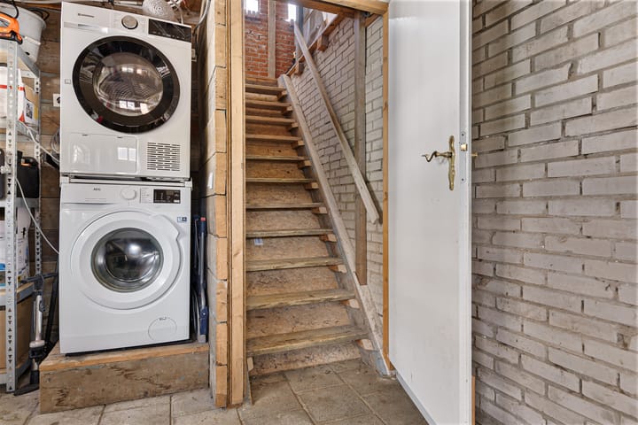 Foto 40 van Klapsterweg 18