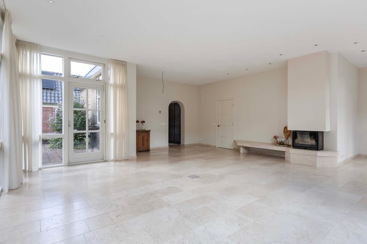 Foto 13 van Woertheweg 5