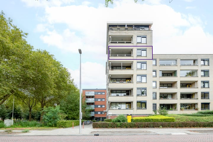 Foto 2 van Linschotensingel 1-EB