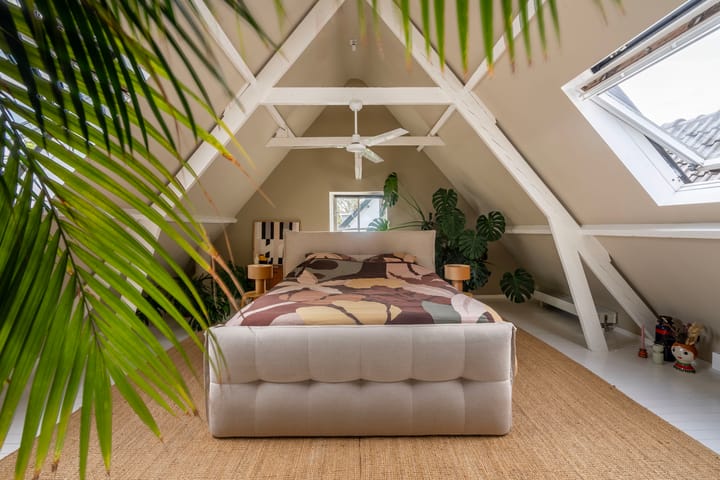 Foto 21 van Valkenaarstraat 25