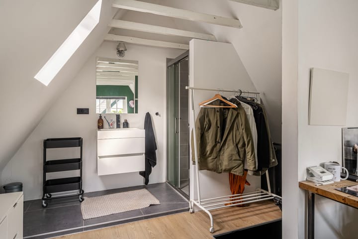 Foto 29 van Valkenaarstraat 25