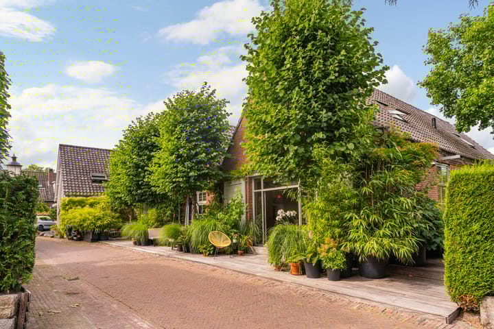 Foto 32 van Valkenaarstraat 25