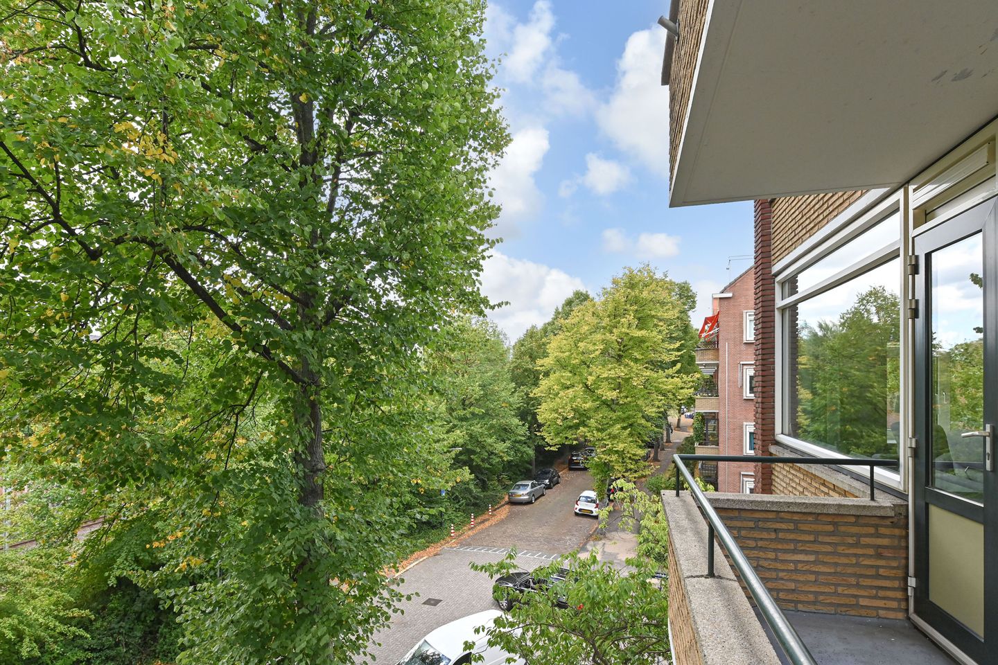 Foto 5 van Mgr P.J. Willekenslaan 99