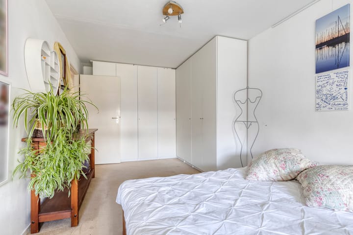 Foto 24 van Lauwerbes 19