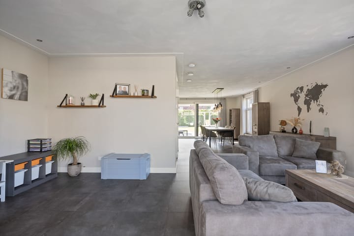 Photo 11 of Ceciliastraat 5