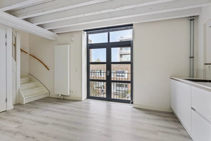 Photo 13 of Pasteurstraat 105