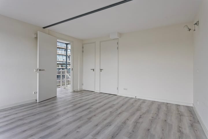 Photo 25 of Pasteurstraat 105