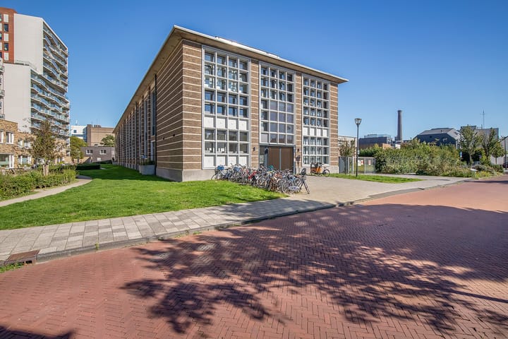 Photo 38 of Pasteurstraat 105