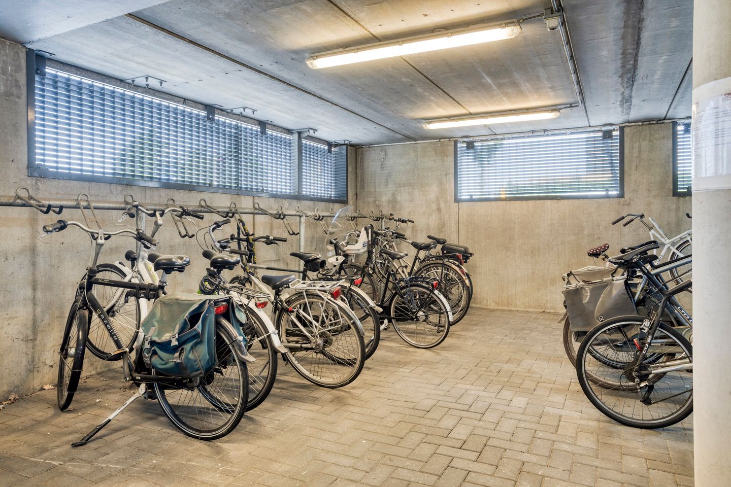 Photo 19 of Spijkerhofplein 65