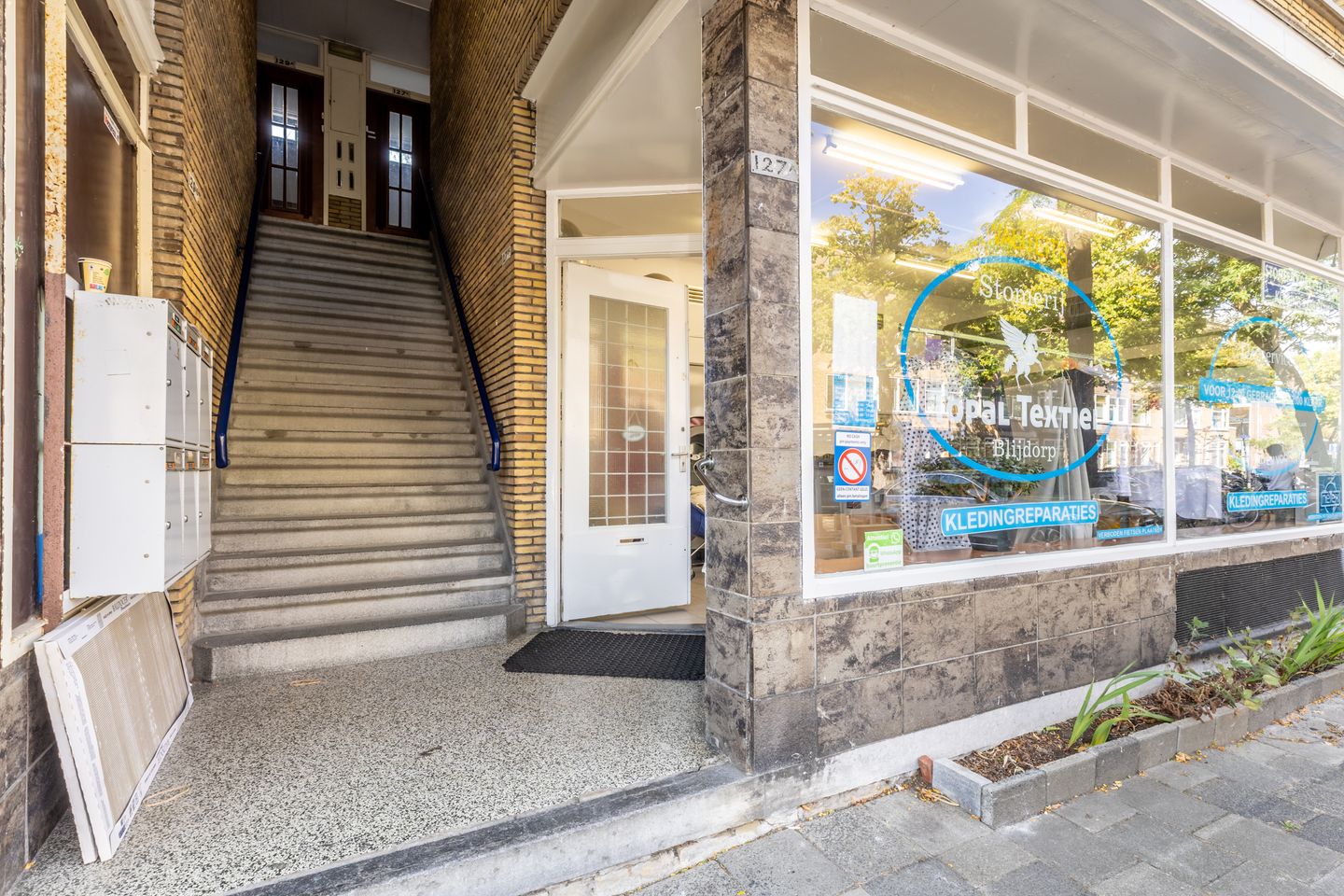 Photo 5 of Nobelstraat 127-C02