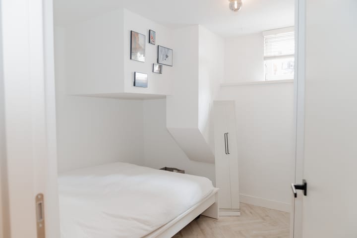 Foto 24 van Camperstraat 16-A