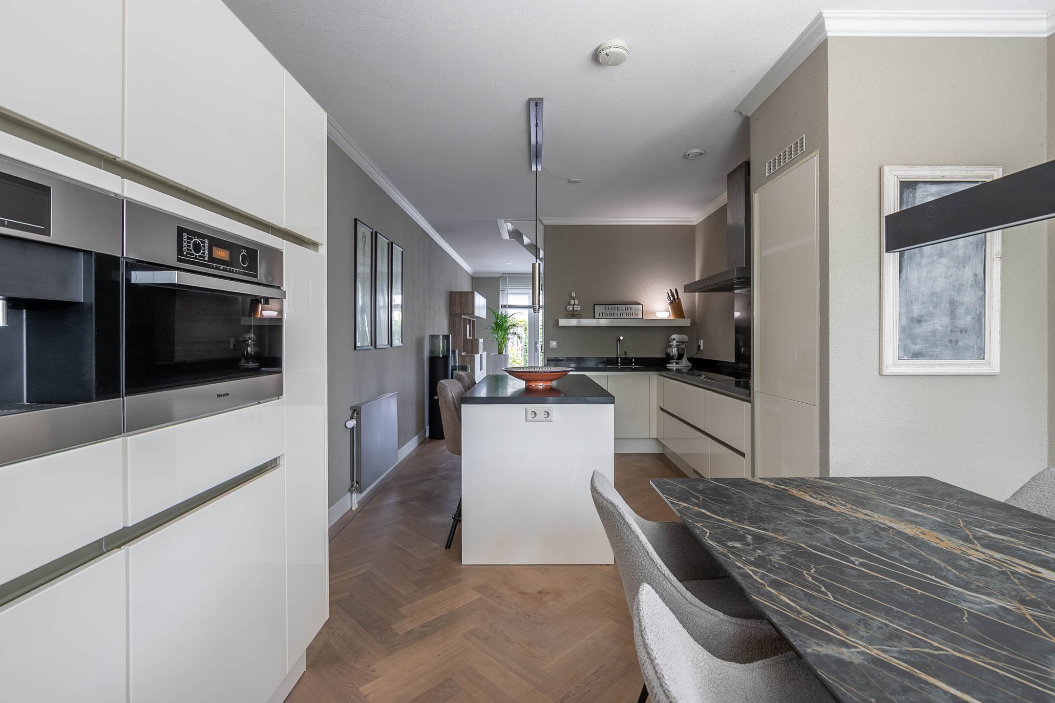 Foto 15 van Oostmeerlaan 138