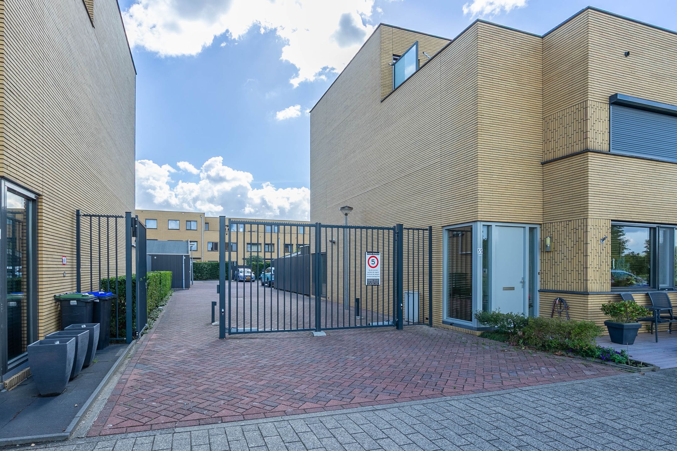 Foto 66 van Oostmeerlaan 138