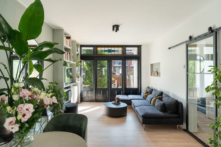 Foto 2 van Lisbloemstraat 61-A