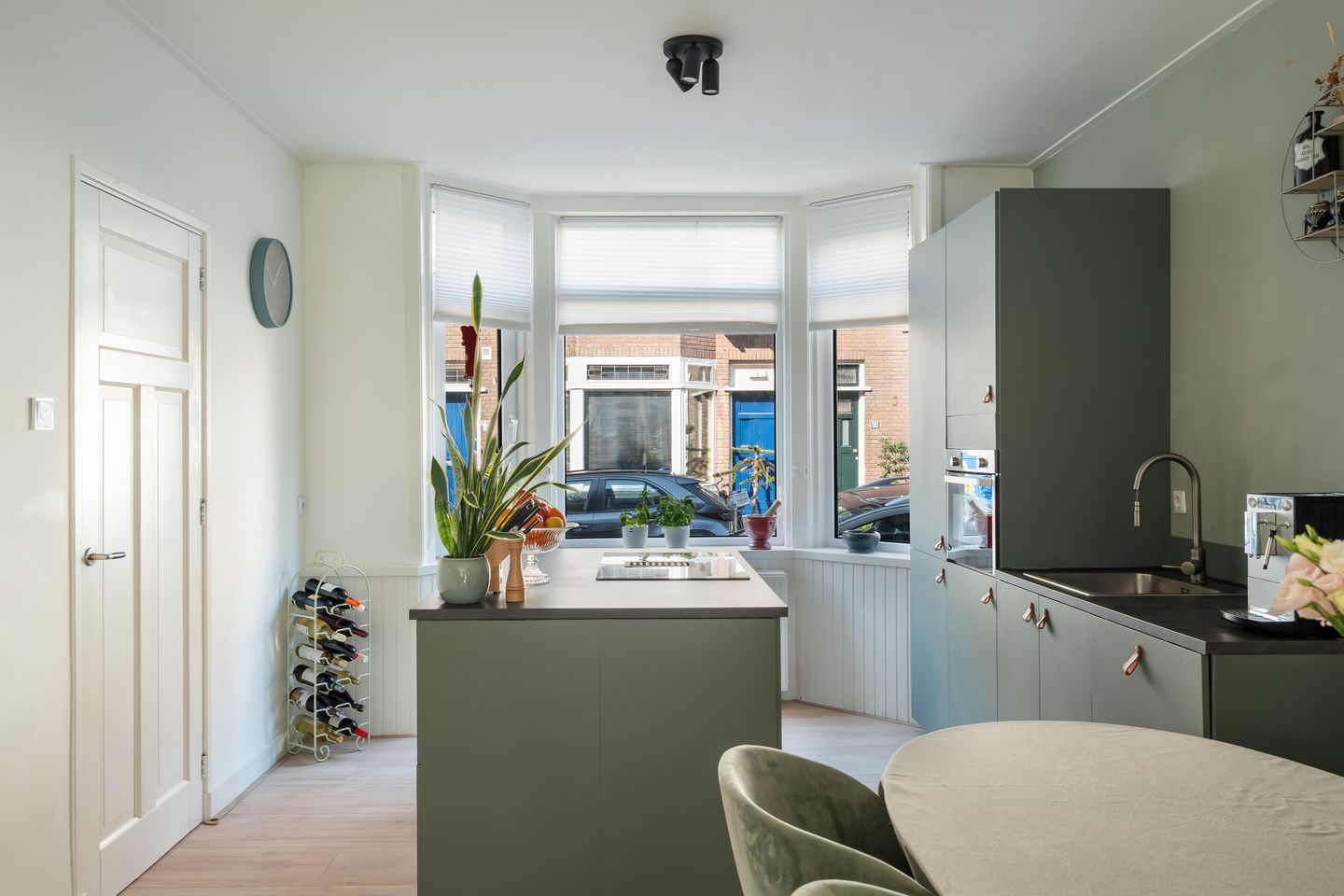 Foto 10 van Lisbloemstraat 61-A