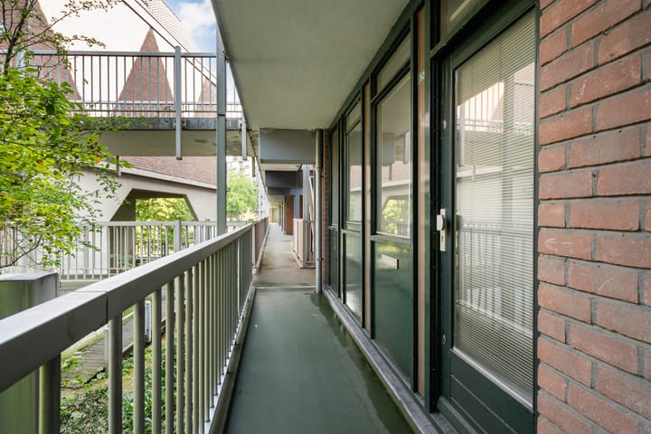 Foto 38 van Graaf Balderikstraat 52