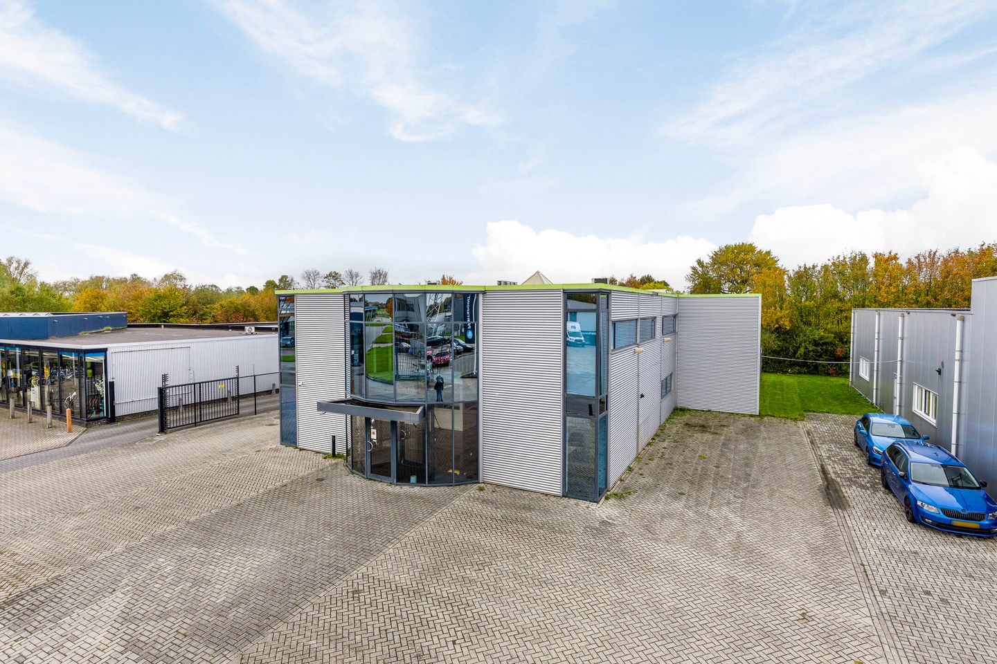 View photo 5 of Sikkel 15