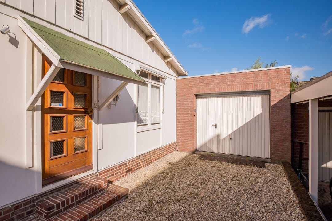 Photo 32 of Kruisstraat 8