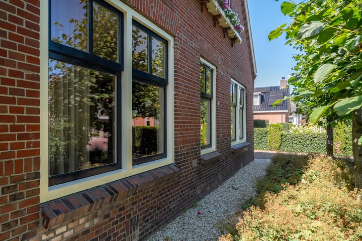 Foto 69 van Dorpsweg 19