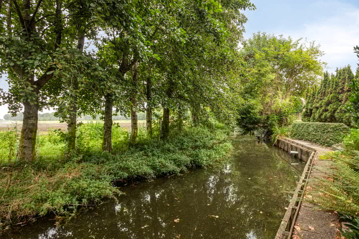 Photo 37 of Hauwert 129