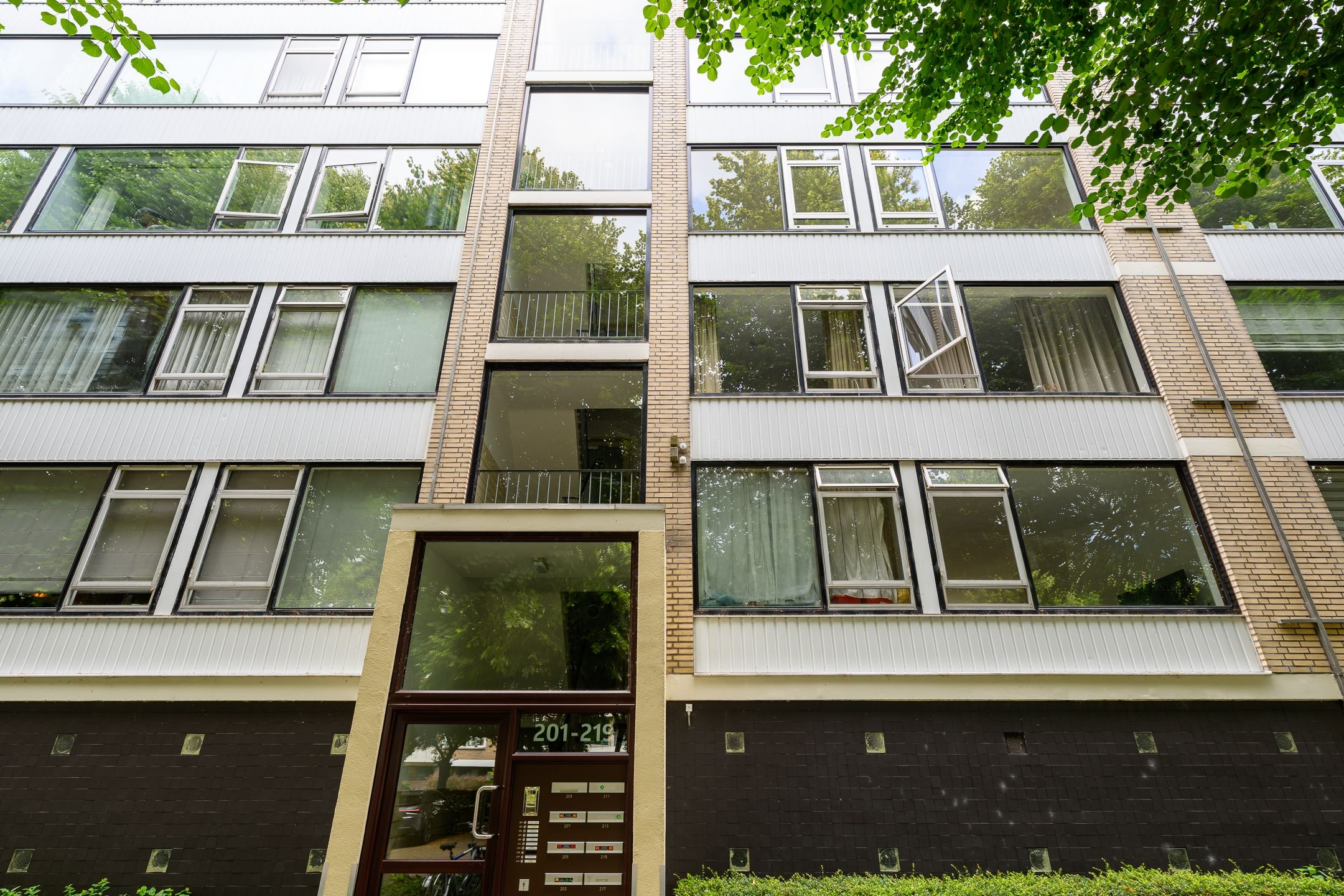 Foto 6 van Burgemeester Caan van Necklaan 215