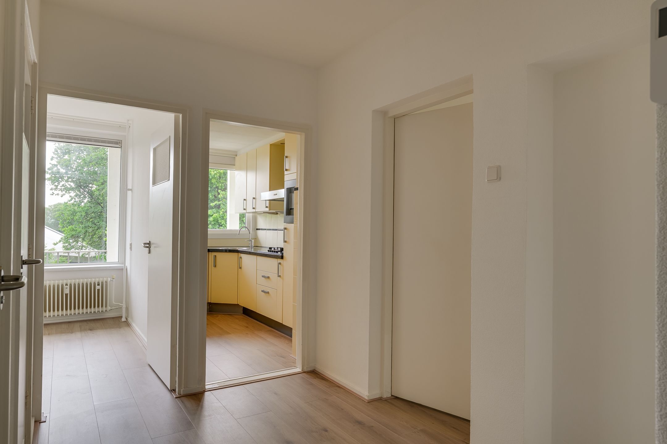 Foto 9 van Burgemeester Caan van Necklaan 215