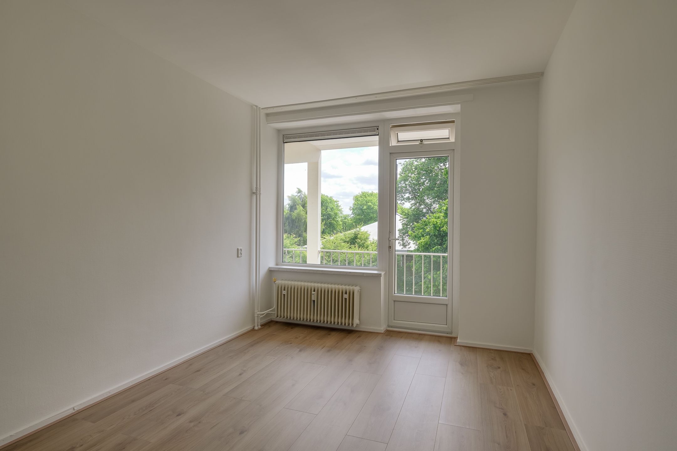 Foto 12 van Burgemeester Caan van Necklaan 215