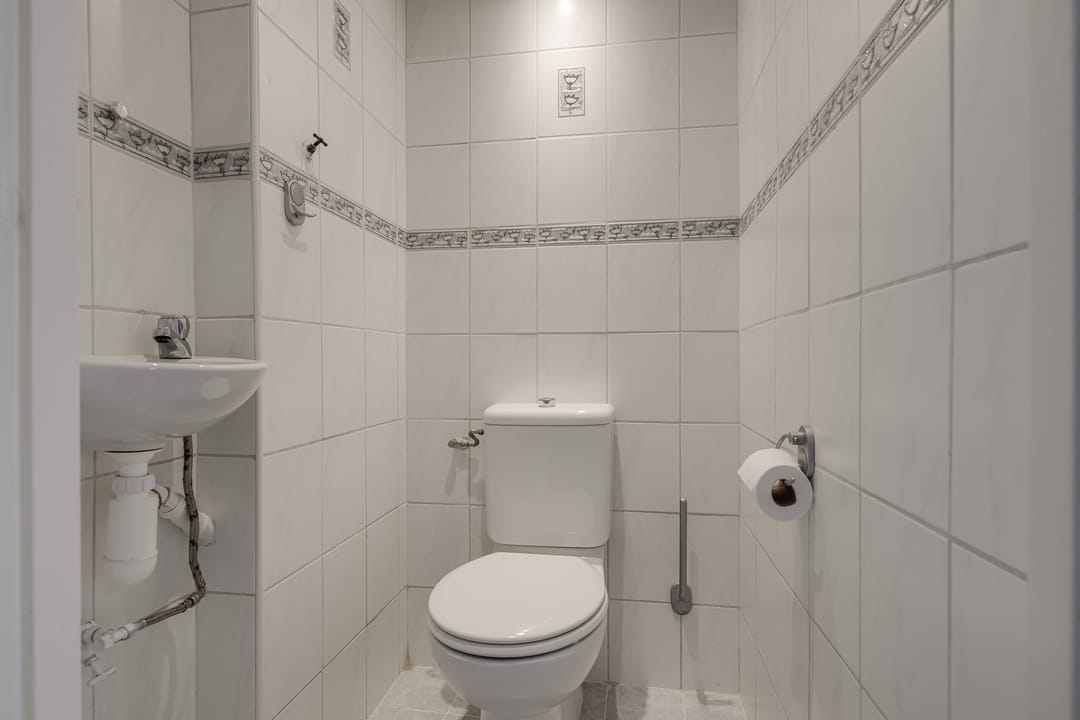 Foto 16 van Burgemeester Caan van Necklaan 215