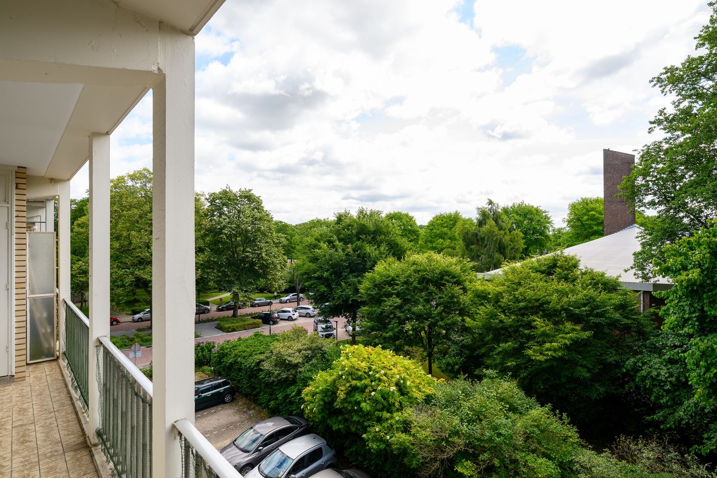 Foto 20 van Burgemeester Caan van Necklaan 215