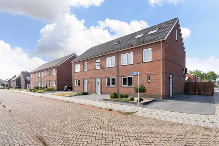 Photo 6 of Voorterweg 2-A