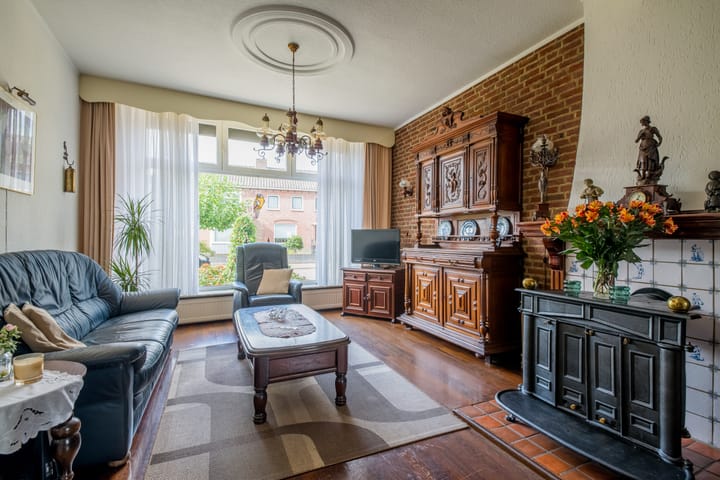 Foto 10 van Muntstraat 105