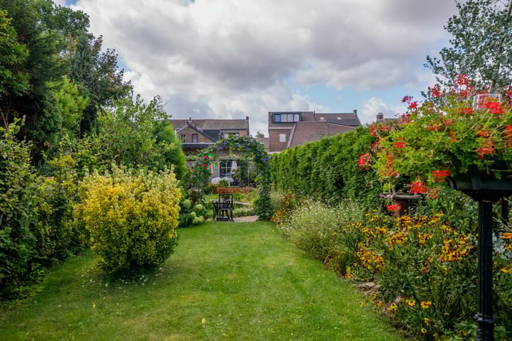 Foto 39 van Muntstraat 105