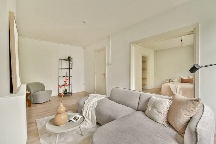 Photo 7 of Karel du Jardinstraat 62-A3