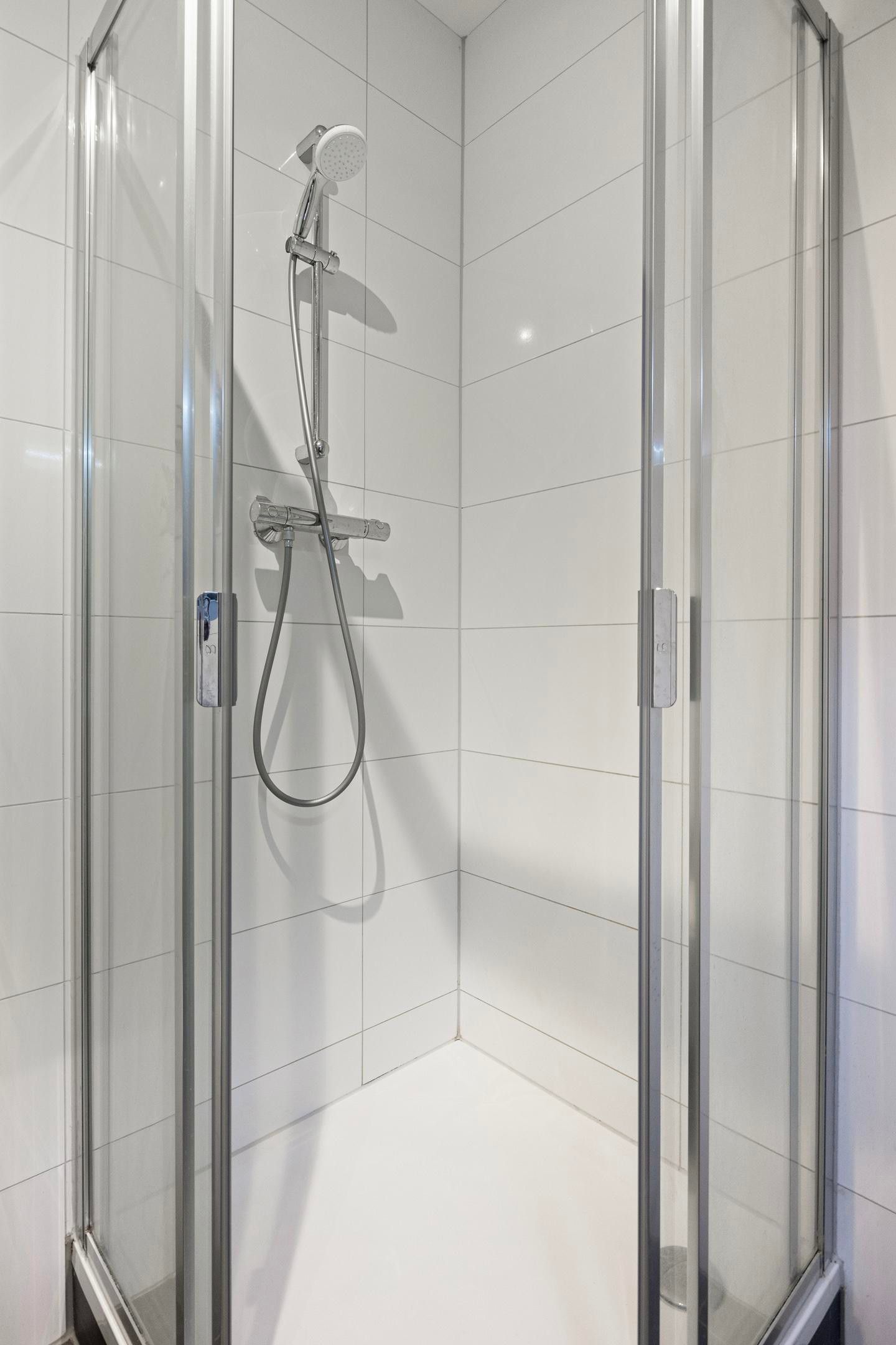 Foto 12 van Spoorlaan 38-01