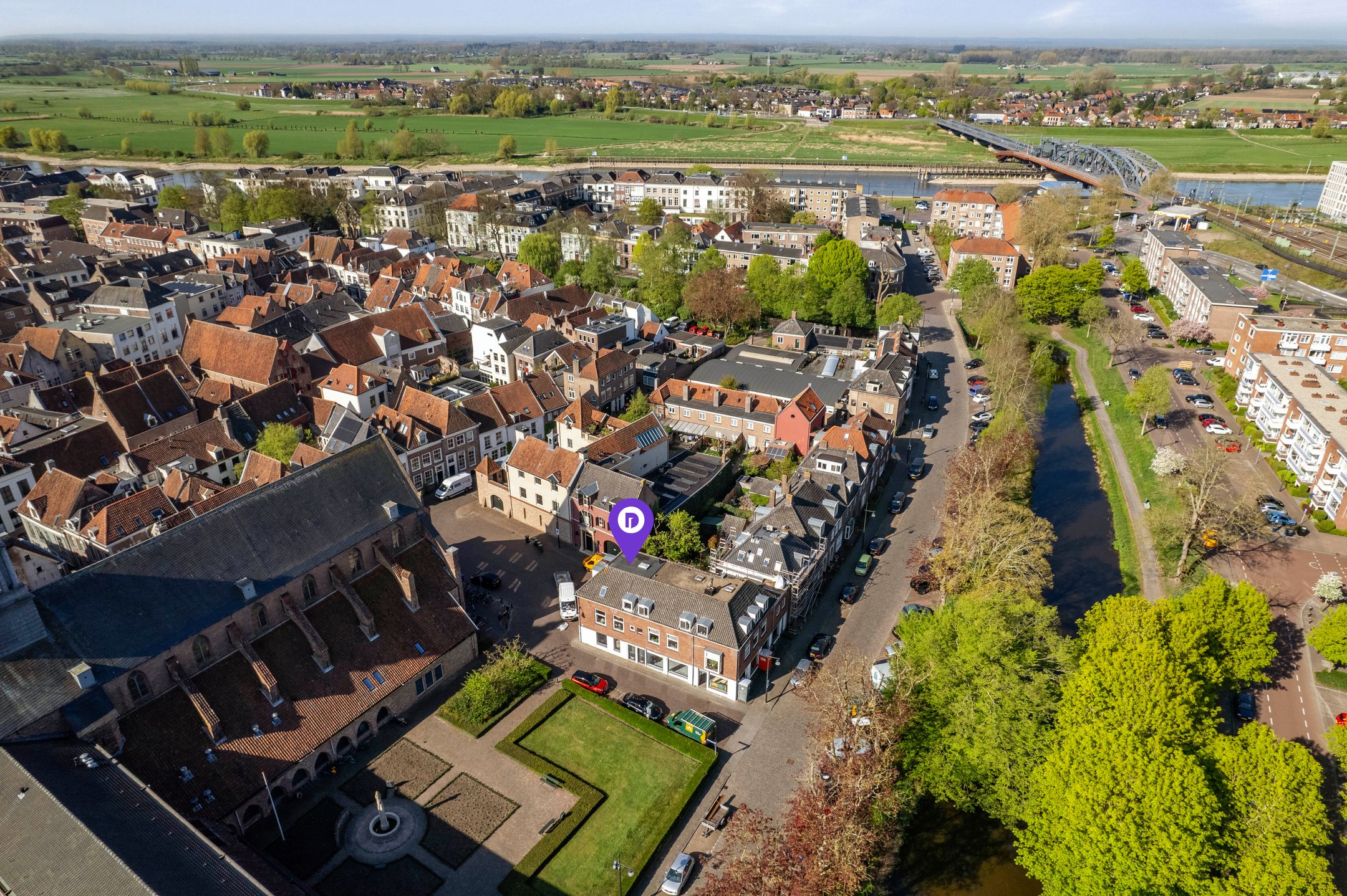 Broederenkerkplein 5