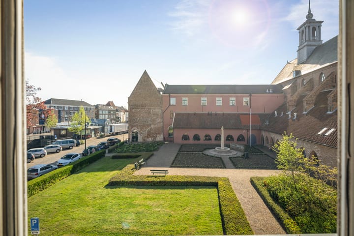 Foto 3 van Broederenkerkplein 5